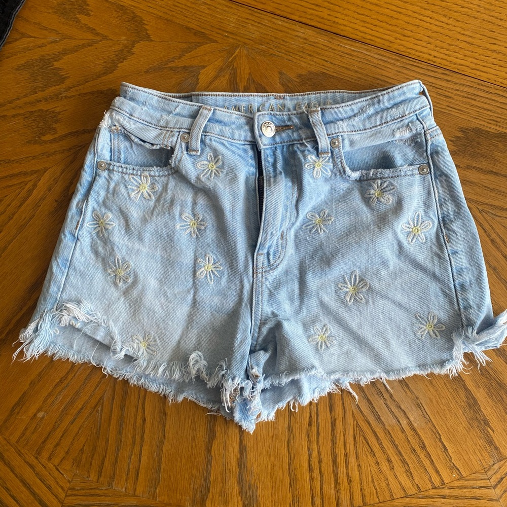 American Eagle Cutoff Denim Shorts - Size 0